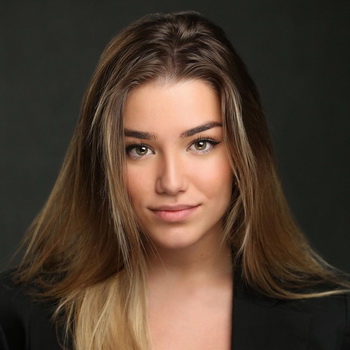 Aida Redru Biography