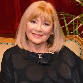 Ilona Bencze Biography