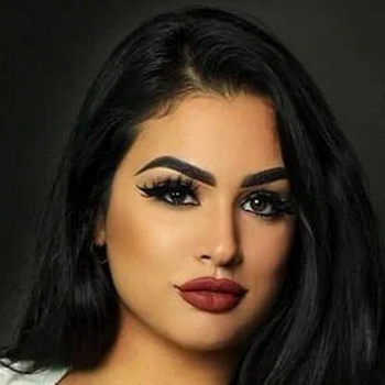 Nadia Khar Biography