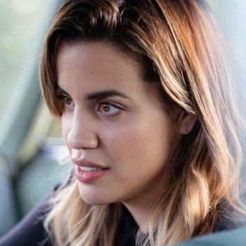 Natalie Morales Biography