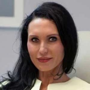 25moniq - Bio, Networth, Family, Age, Birthdate & More