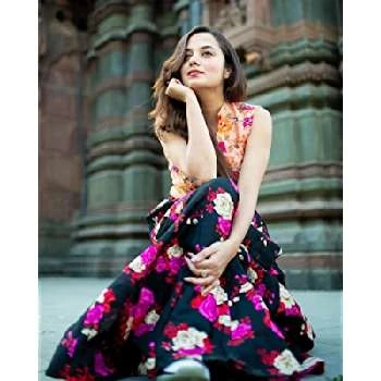 Aakanksha Sharma - Age, Bio, Birthdate, Family, Networth & More