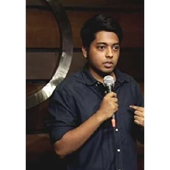 Aakash Gupta Biography