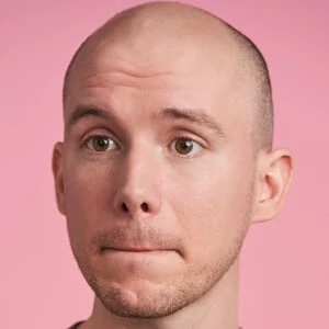 Aaron Goldenberg - Family, Bio, Birthday, Family, Income & More