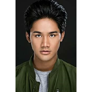 Aaron Khan - Age, Bio, Birthdate, Family, Networth & More