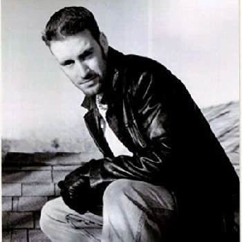 Aaron L. Ellis - Age, Bio, Birthdate, Family, Networth & More