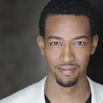 Aaron Moss - Age, Bio, Birthdate, Family, Networth & More