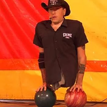 Aaron Wollin - Age, Bio, Birthdate, Family, Networth & More