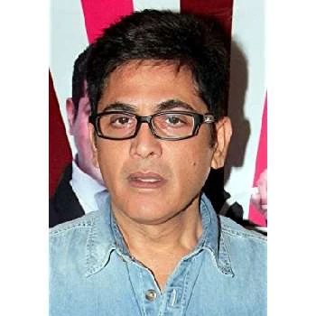 Aashif Sheikh Biography