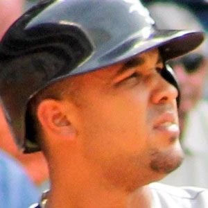 José Abreu - Height, Bio, Wiki, Family, Birthplace, Networth & More