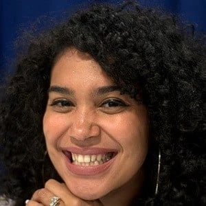 Elizabeth Acevedo - Family, Bio, Birthdate,Age, Networth , Wiki& More