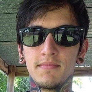 Andrés Acosta - Date Of Birth, Bio, Birthdate, Parents, Networth & More