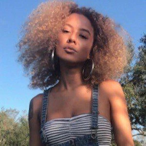 Jennifer Acosta - Biography, Birthdate, Family, Networth & More