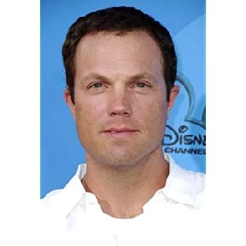 Adam Baldwin Biography
