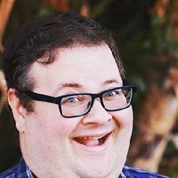 Adam Sartain - Wiki, Bio, Birthdate, Networth, Family & More