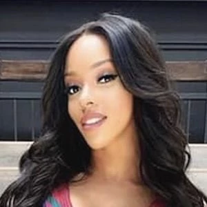 Sheneka Adams Biography