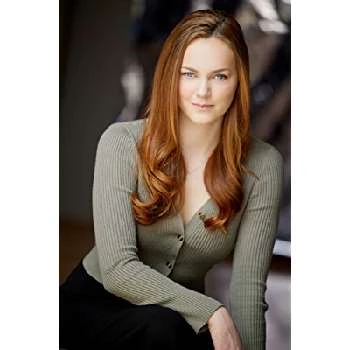 Addyson Douglas - Age, Bio, Birthdate, Family, Networth & More