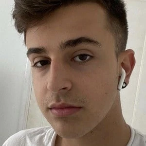 Adexe Biography
