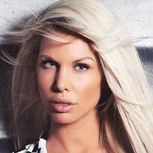 Adixia - Family, Bio, Birthday, Family, Income & More