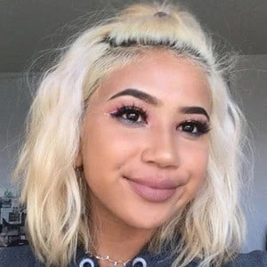 Lily Adlin - Age, Bio, Career, Family, Wiki, Networth & More