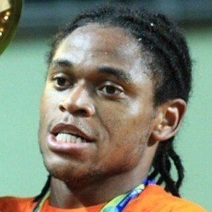 Luiz Adriano - Wiki, Bio, Birthdate, Networth, Family & More