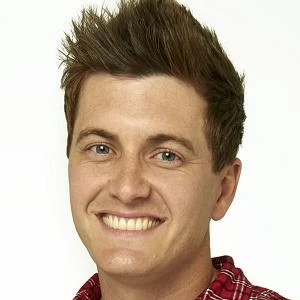 Adam Agee - Adderess, Bio, Birthdate, Family, Wiki & More