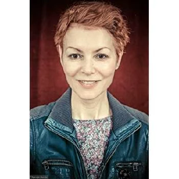 Agnieszka Glinska - Age, Wiki, Birthdate, Bio, Networth, Family & More