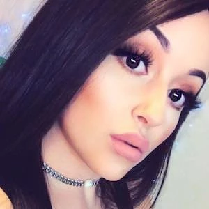 Jenn Aguirre Biography