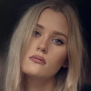 Lilly Ahlberg Biography