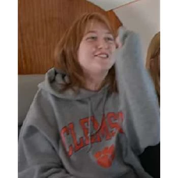 Aimee-Leigh Poultier - Age, Bio, Birthdate, Family, Networth & More