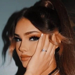 Dijellza Ajdini Biography