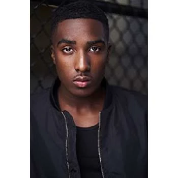 Akinté Hutchinson - Age, Bio, Birthdate, Family, Networth & More