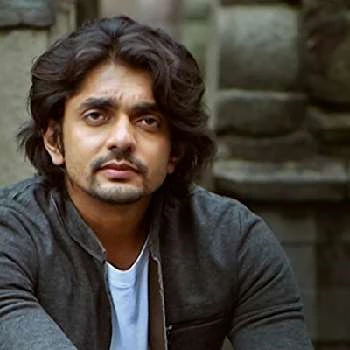 Akul Tripathi - Age, Bio, Birthdate, Family, Networth & More