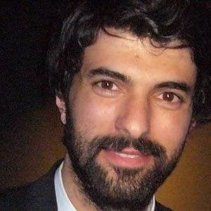 Engin Akyurek - Wiki, Bio, Birthdate, Networth, Family & More
