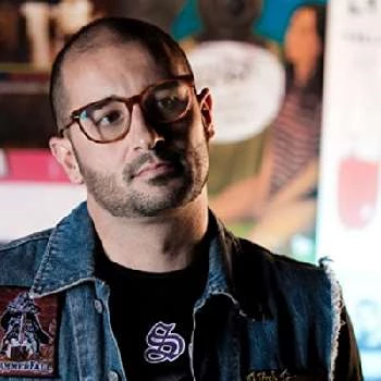 Alain Hernández Biography