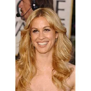 Alanis Morissette Biography
