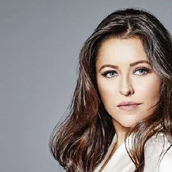 Alanna Thompson - Age, Bio, Birthdate, Family, Networth & More