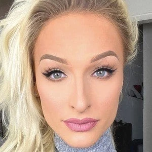 Alayna June - Birthday, Bio, Wiki, Family, Networth & More