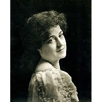 Alberta Gallatin - Age, Height, Birthdate, Bio, Family, Networth & More