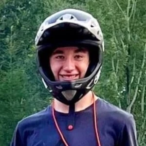 Alex Pickering - Biography, Birthday, Wiki, Family, Networth & More