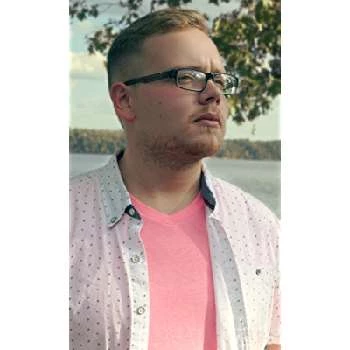 Alex Smith - Age, Bio, Birthdate, Family, Networth & More