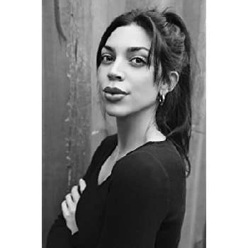 Alexa Kinigopoulos - Age, Bio, Birthdate, Family, Networth & More