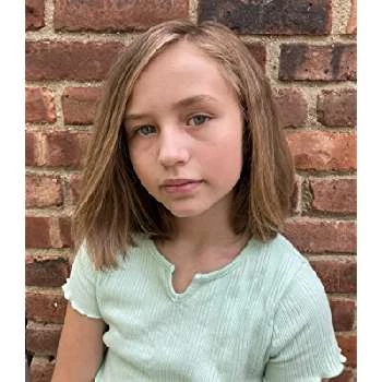 Alexa Olvet Biography