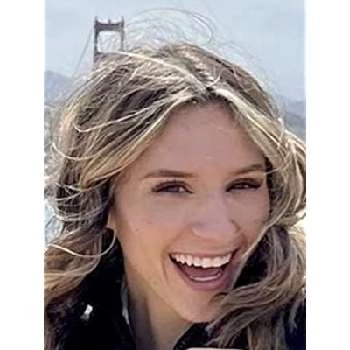 Alexa Schmidt - Age, Bio, Birthdate, Family, Networth & More