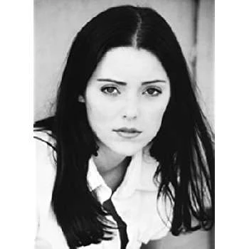 Alexandra Ford - Age, Bio, Birthdate, Family, Networth & More