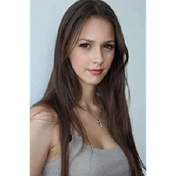 Alexandra Poiana - Profession, Biography, Birthdate, Family, Wiki & More