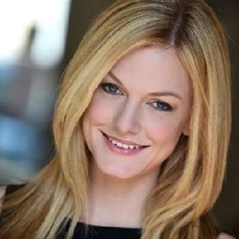 Alexandra Santini - Age, Bio, Birthdate, Family, Networth & More