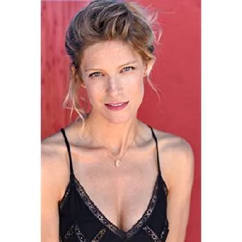 Alexia Barlier Biography
