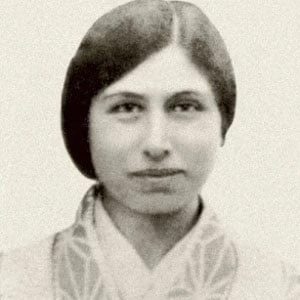 Mirra Alfassa Biography