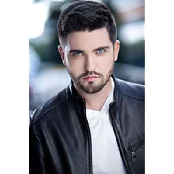 Ali Ashtigo - Age, Bio, Birthdate, Family, Networth & More